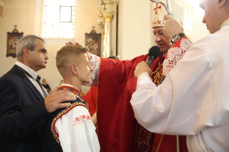 Bierzmowanie w Podegrodziu 2022