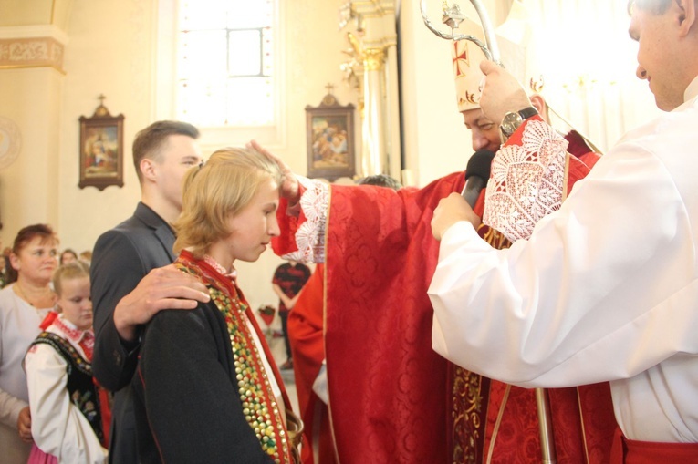 Bierzmowanie w Podegrodziu 2022