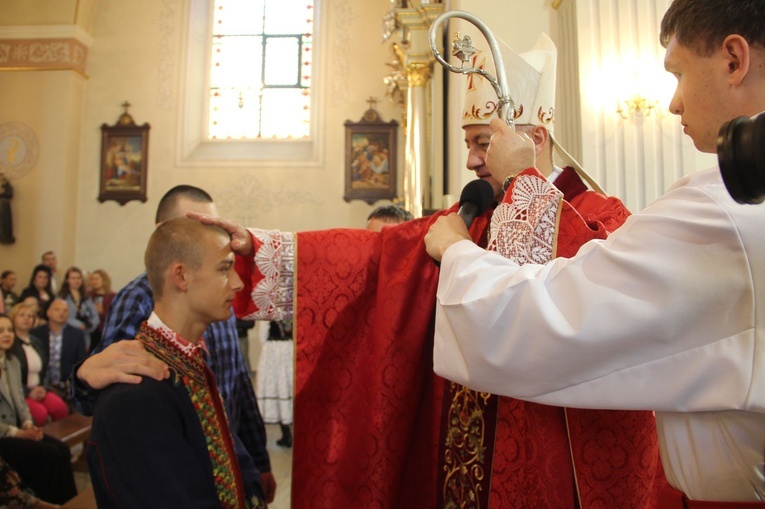 Bierzmowanie w Podegrodziu 2022