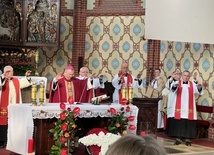 Bierzmowanie w Żarach