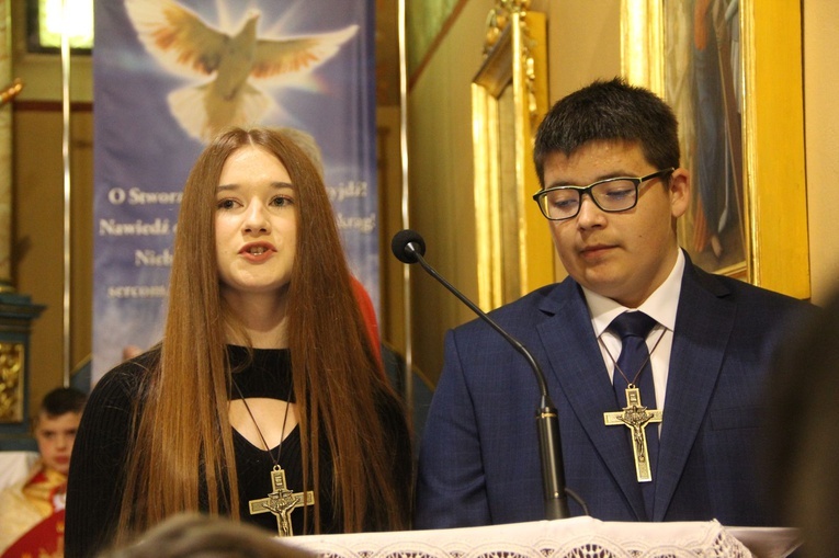 Bierzmowanie w Dobrkowie 2022