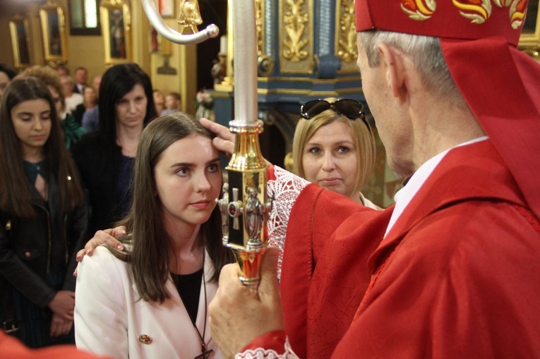 Bierzmowanie w Dobrkowie 2022