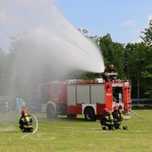 Festyn w parafii Niedrzwica Kościelna "Łączy nas miłość i rodzina"