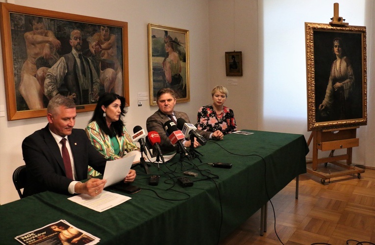 Podczas Nocy Muzeów prezentowany będzie obraz "Portret kobiety z Bałkanów" Wacława Koniuszki.