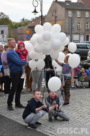 Mieszkańcy Rzepina razem z Matką Bożą Fatmiską prosili o pokój