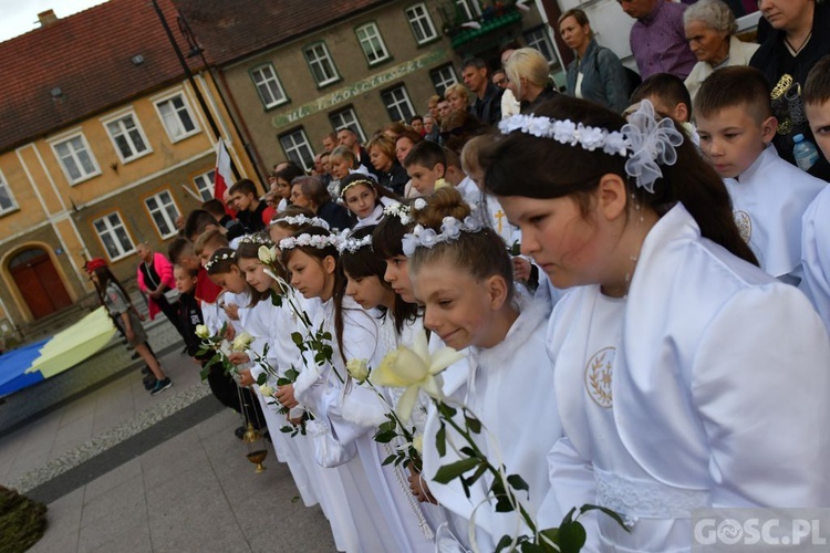 Mieszkańcy Rzepina razem z Matką Bożą Fatmiską prosili o pokój