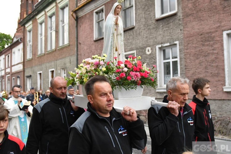 Mieszkańcy Rzepina razem z Matką Bożą Fatmiską prosili o pokój