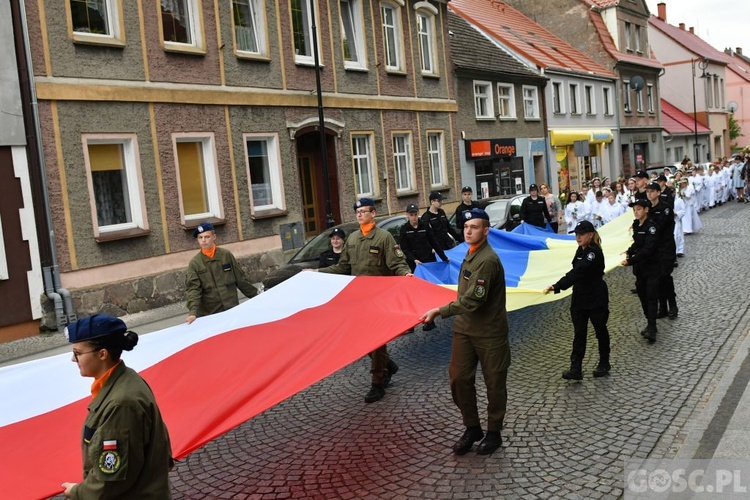 Mieszkańcy Rzepina razem z Matką Bożą Fatmiską prosili o pokój