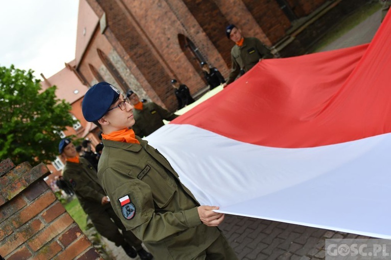 Mieszkańcy Rzepina razem z Matką Bożą Fatmiską prosili o pokój