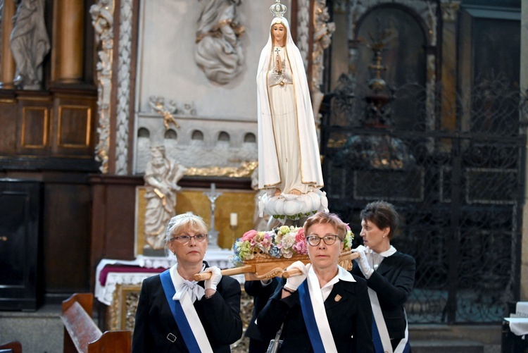 Piąta rocznica koronacji MB Uzdrowienia Chorych