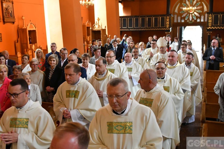 W Zielonej Górze trwają święcenia diakonatu