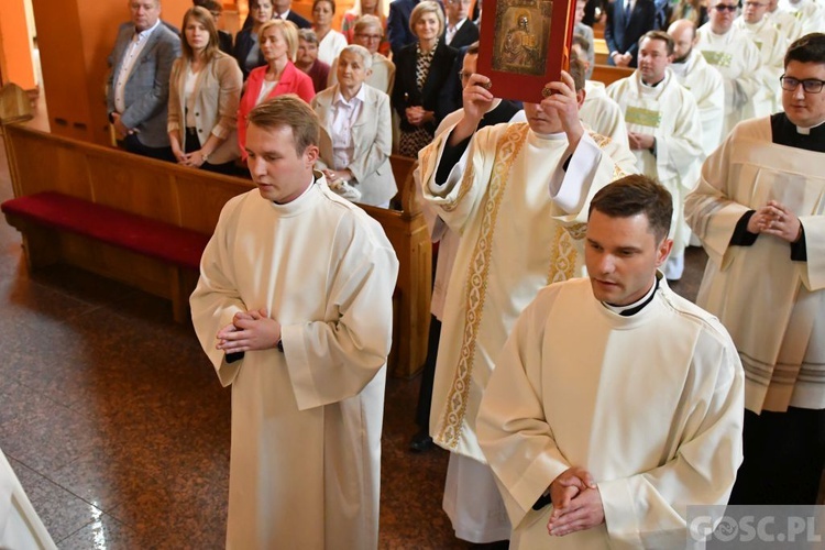 W Zielonej Górze trwają święcenia diakonatu