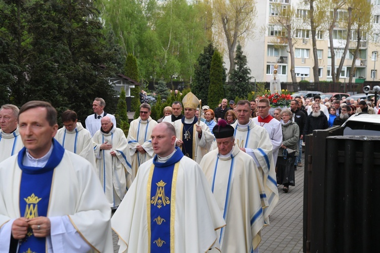 Odpust w sanktuarium Matki Bożej Fatimskiej na gdańskiej Żabiance