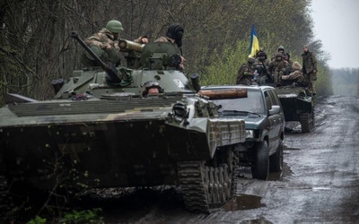 Siły ukraińskie kontratakują w rejonie Iziumu