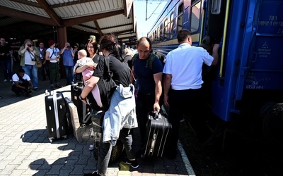 Jeszcze przed wybuchem wojny zorganizowano kanały transportowe dla uchodźców wojennych z Ukrainy