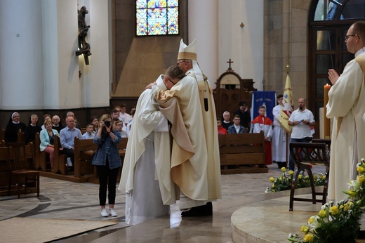 Święcenia prezbiteratu cz. 1