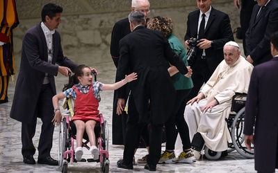 Papież: Kościół jest "szpitalem polowym" dla najsłabszych