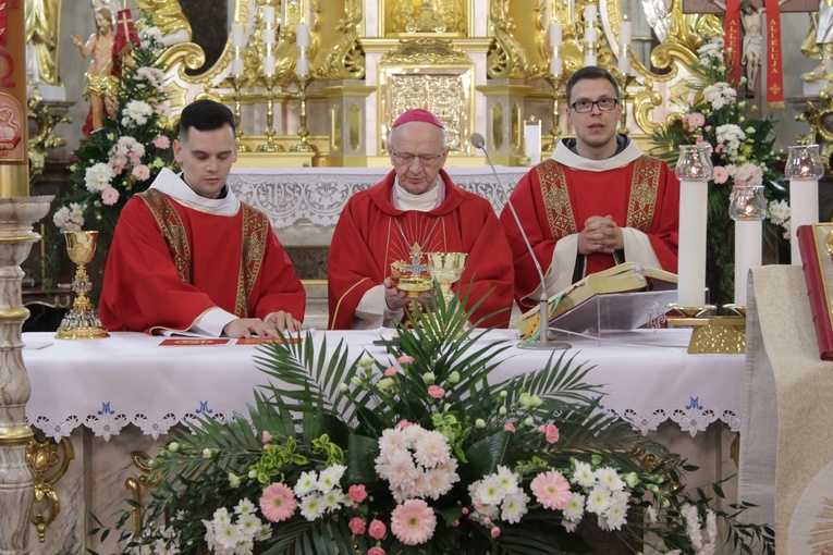 Święcenia franciszkanina