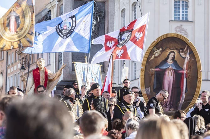 Wielka procesja różańcowa. Za Polskę