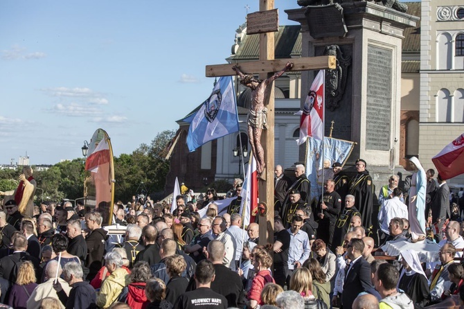 Wielka procesja różańcowa. Za Polskę