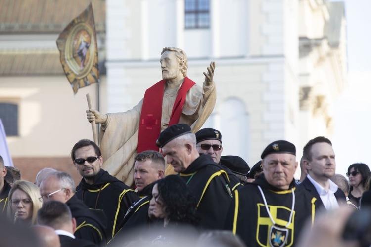 Wielka procesja różańcowa. Za Polskę