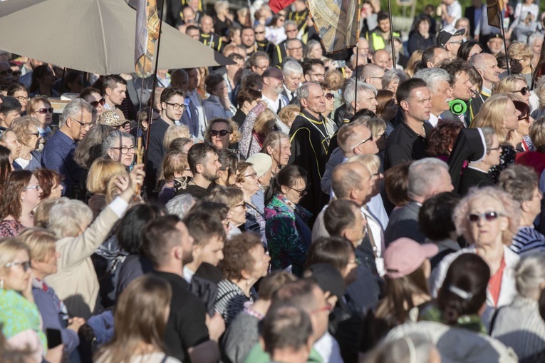 Wielka procesja różańcowa. Za Polskę