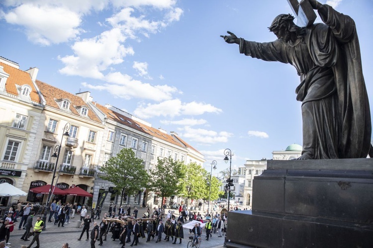 Wielka procesja różańcowa. Za Polskę