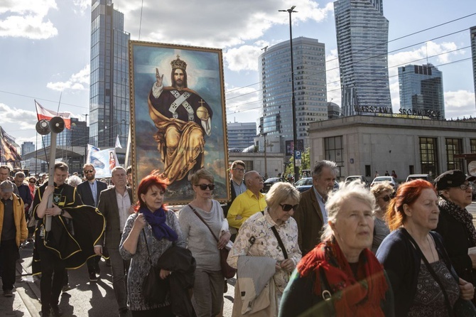 Wielka procesja różańcowa. Za Polskę