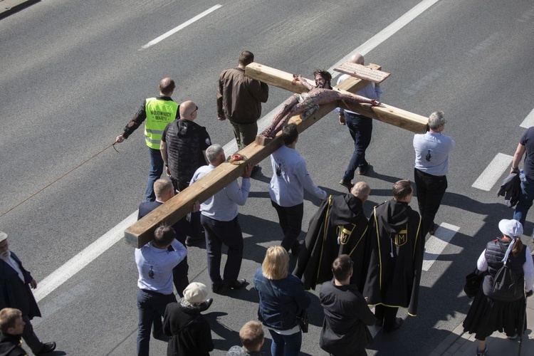 Wielka procesja różańcowa. Za Polskę