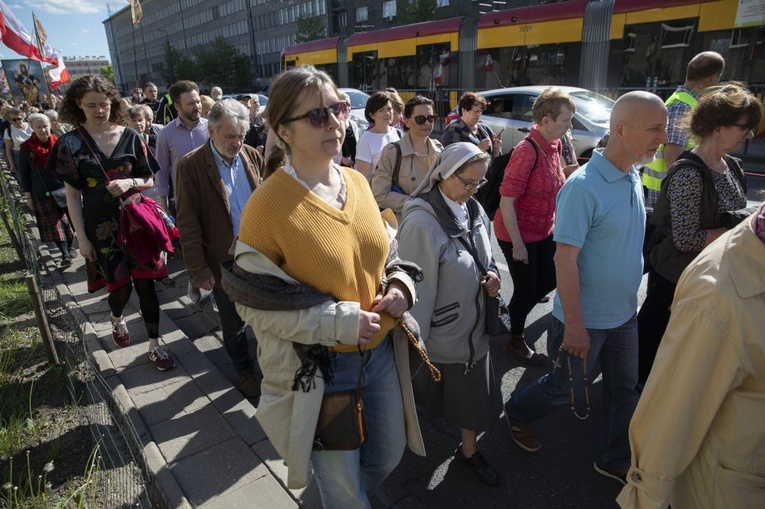 Wielka procesja różańcowa. Za Polskę