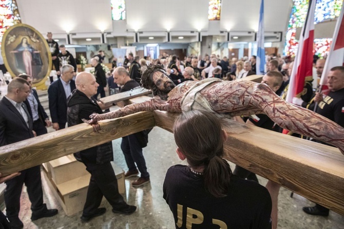 Wielka procesja różańcowa. Za Polskę