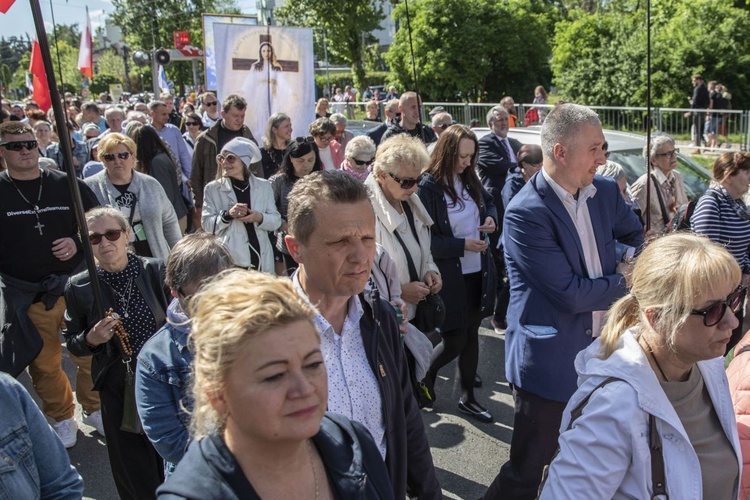 Wielka procesja różańcowa. Za Polskę