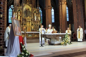 Bp Jan Kopiec: Czy zależy nam, tak jak Zacheuszowi, na przebywaniu z Bogiem?