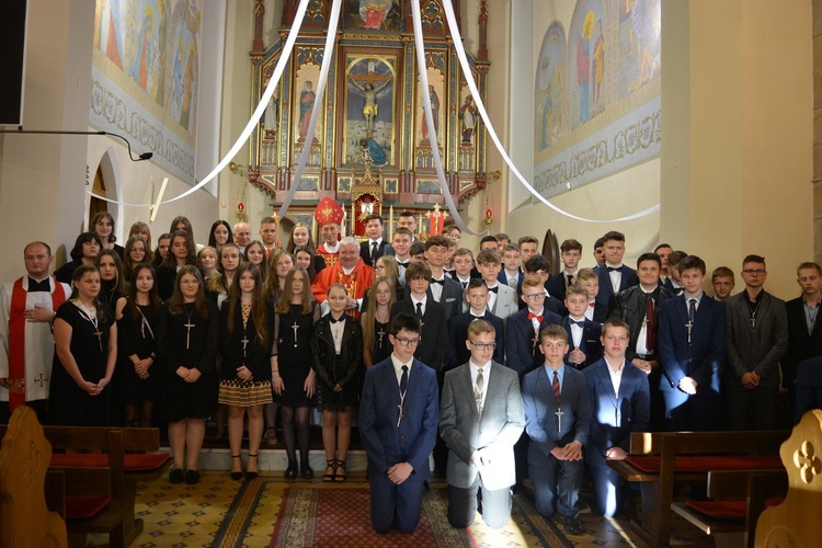 Bierzmowanie w Łużnej 2022