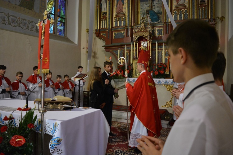 Bierzmowanie w Łużnej 2022