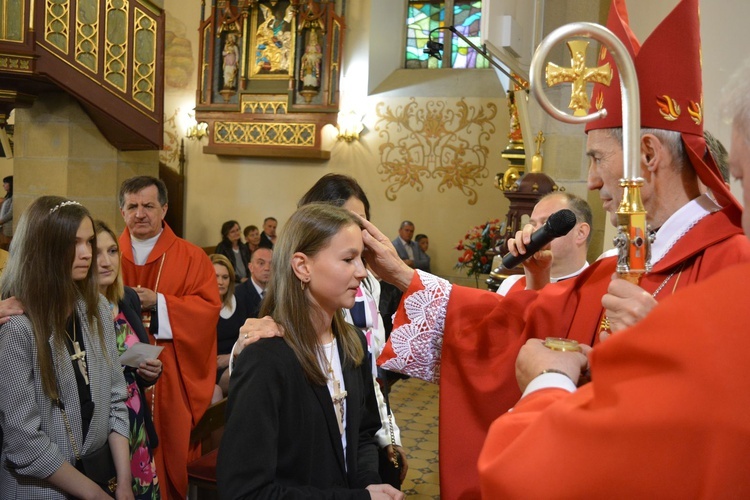 Bierzmowanie w Łużnej 2022