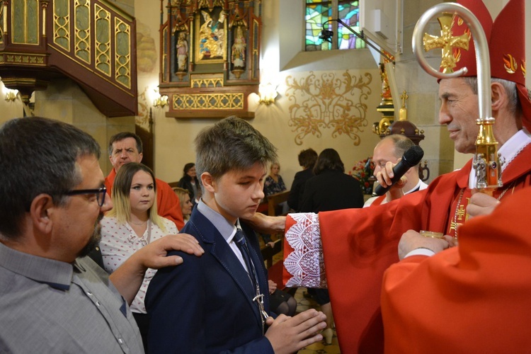 Bierzmowanie w Łużnej 2022