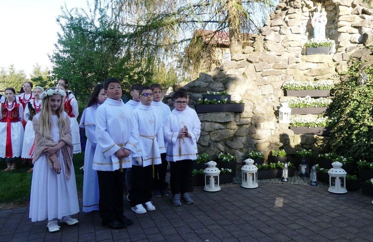 Dziękczynny koncert "Małego Haśnika" z Żabnicy dla Matki Bożej w Leśnej