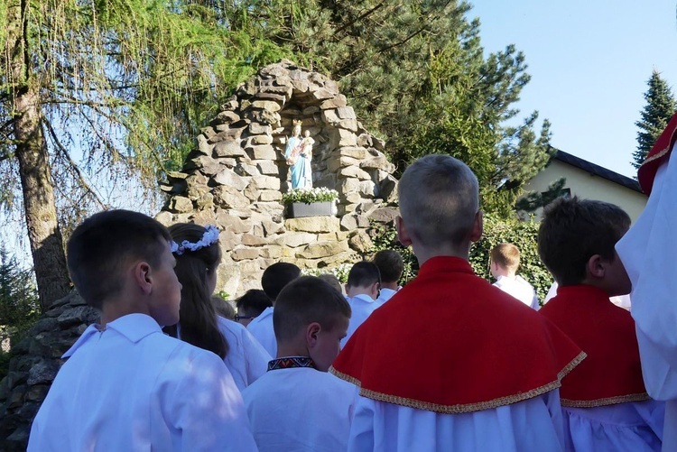 Dziękczynny koncert "Małego Haśnika" z Żabnicy dla Matki Bożej w Leśnej