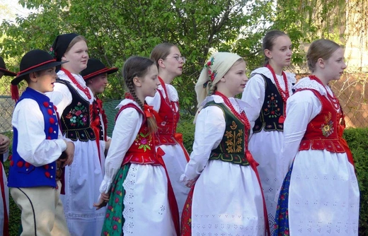 Dziękczynny koncert "Małego Haśnika" z Żabnicy dla Matki Bożej w Leśnej