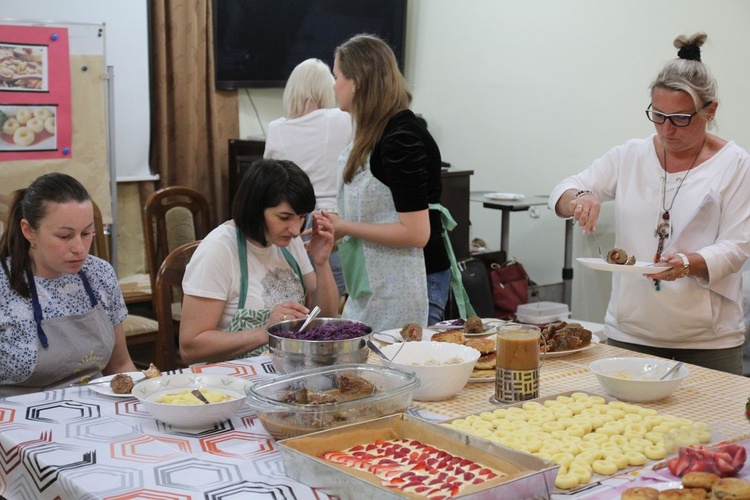 Polsko-ukraińskie warsztaty kulinarne z Fundacją Pomocy Dzieciom w Żywcu