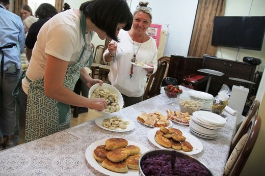 Polsko-ukraińskie warsztaty kulinarne z Fundacją Pomocy Dzieciom w Żywcu