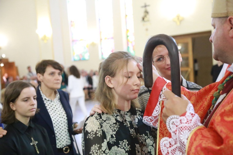 Bierzmowanie w par. MB Anielskiej w Dębicy