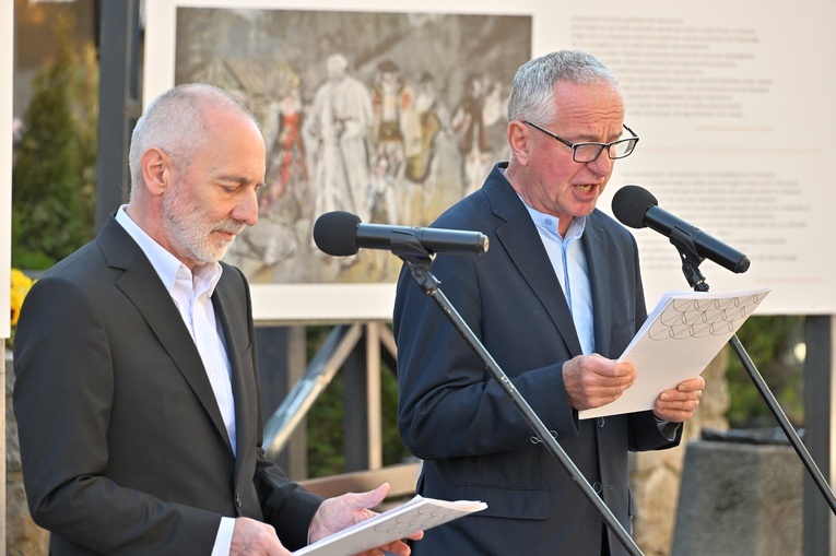 Papieska wystawa na Krupówkach