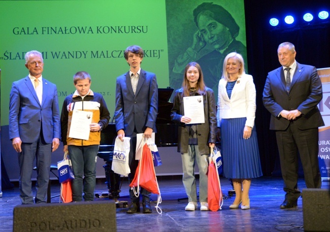 Konkurs pt. "Śladami Wandy Malczewskiej"