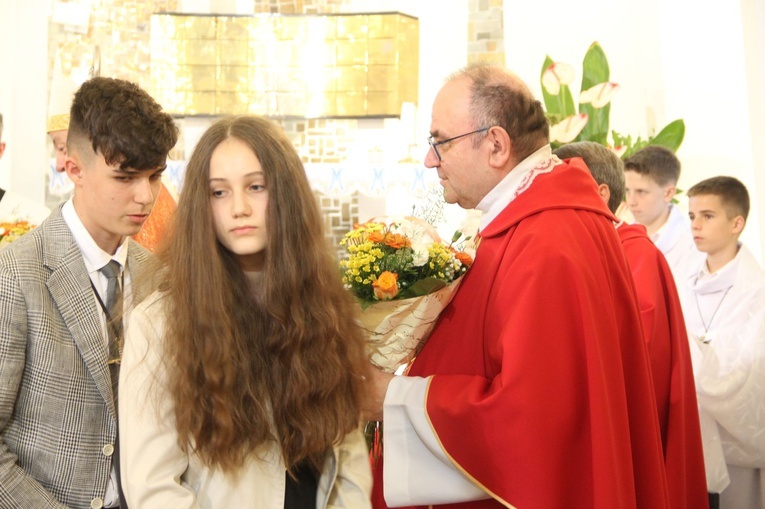 Bierzmowanie u Matki Bożej Fatimskiej w Tarnowie, cz. 1