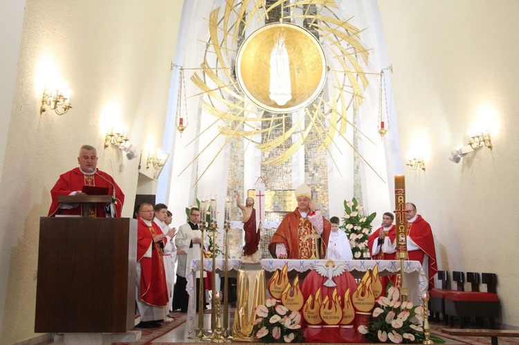 Bierzmowanie u Matki Bożej Fatimskiej w Tarnowie, cz. 1