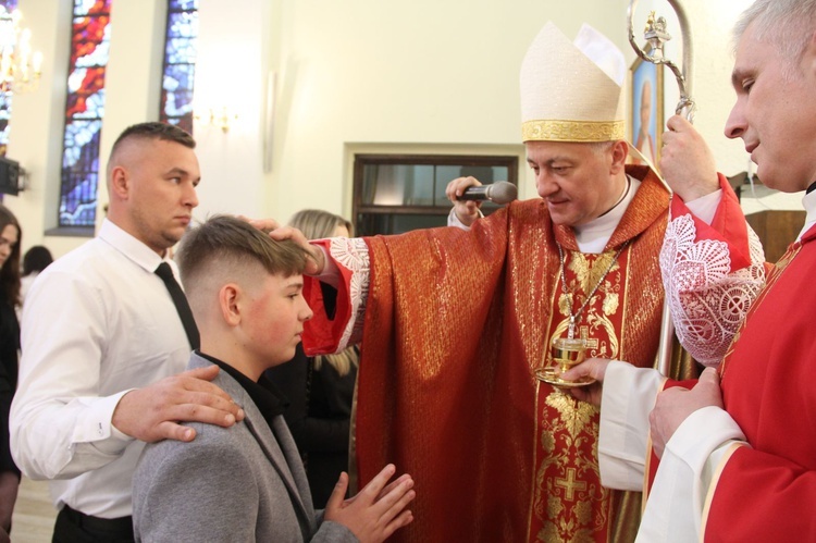 Bierzmowanie u Matki Bożej Fatimskiej w Tarnowie, cz. 2