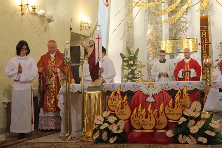 Bierzmowanie u Matki Bożej Fatimskiej w Tarnowie, cz. 2