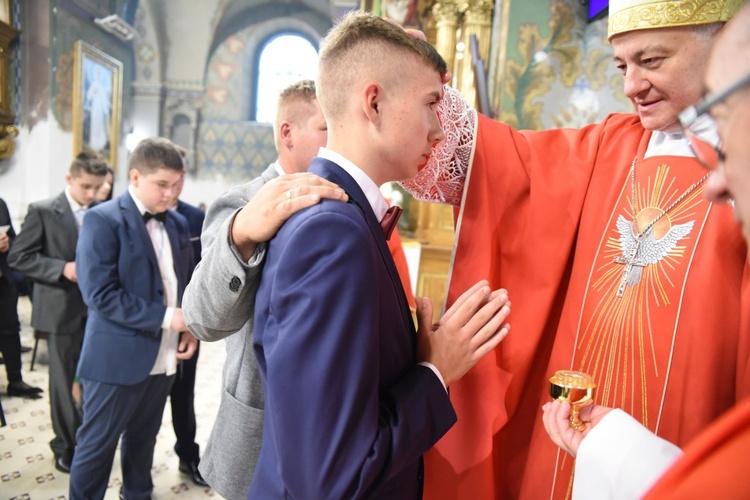 Bierzmowanie w Szczucinie cz. 2